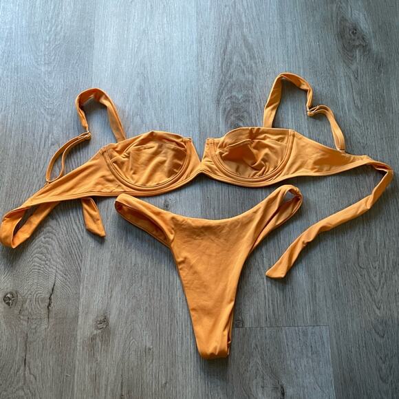 monday swimear clovelly top + byron thong bikini set in burnt orange small XS - Picture 1 of 7